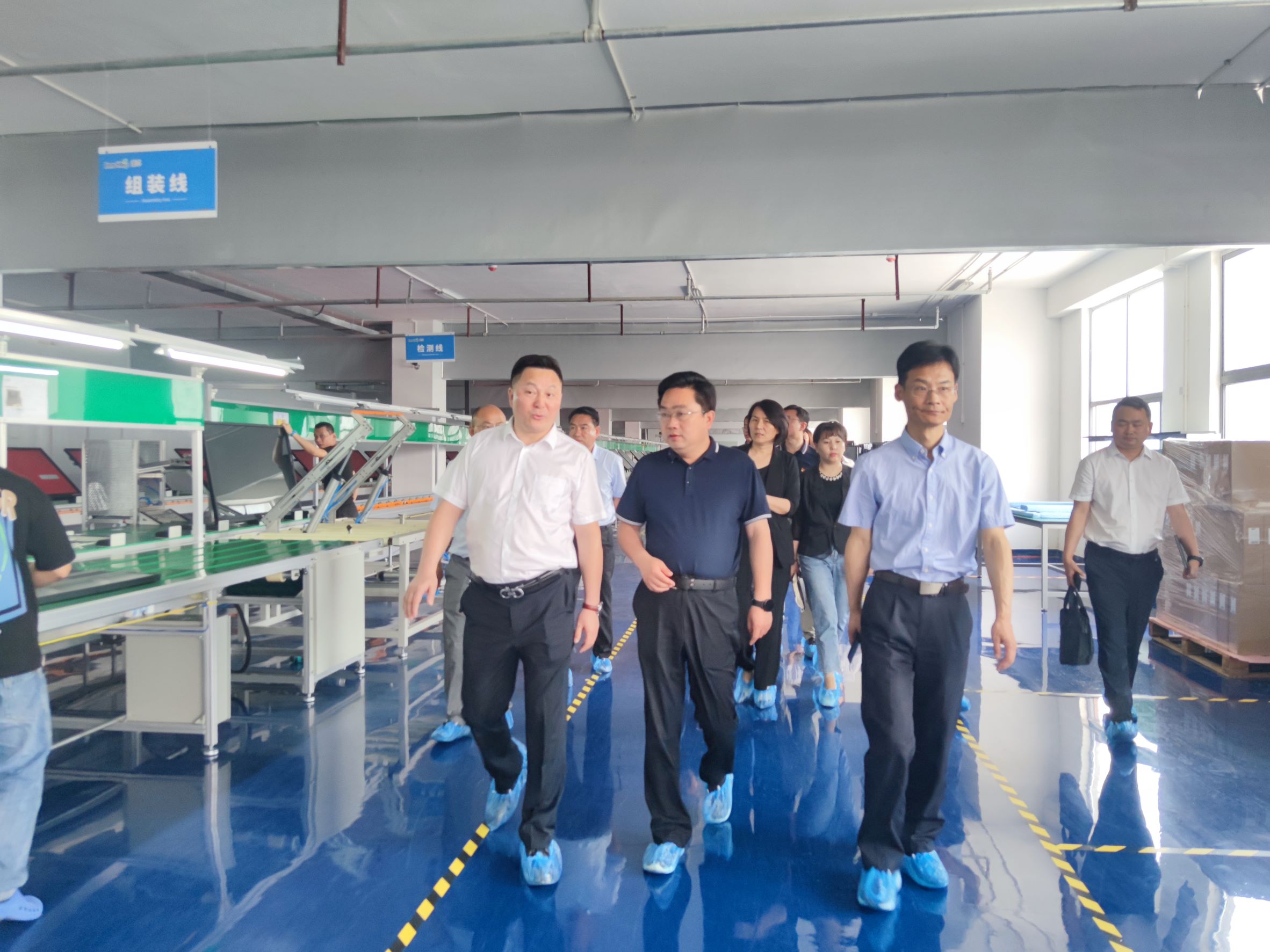 高新区管委会莅临冠军国际调研指导 (3)